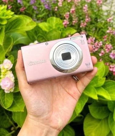 canon powershot a2400 is canon powershot a2400 is